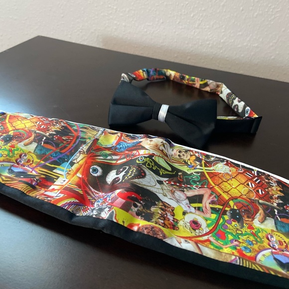 Volcom Bow tie and Cumber-bun reversible NWT Rare - Picture 5 of 9